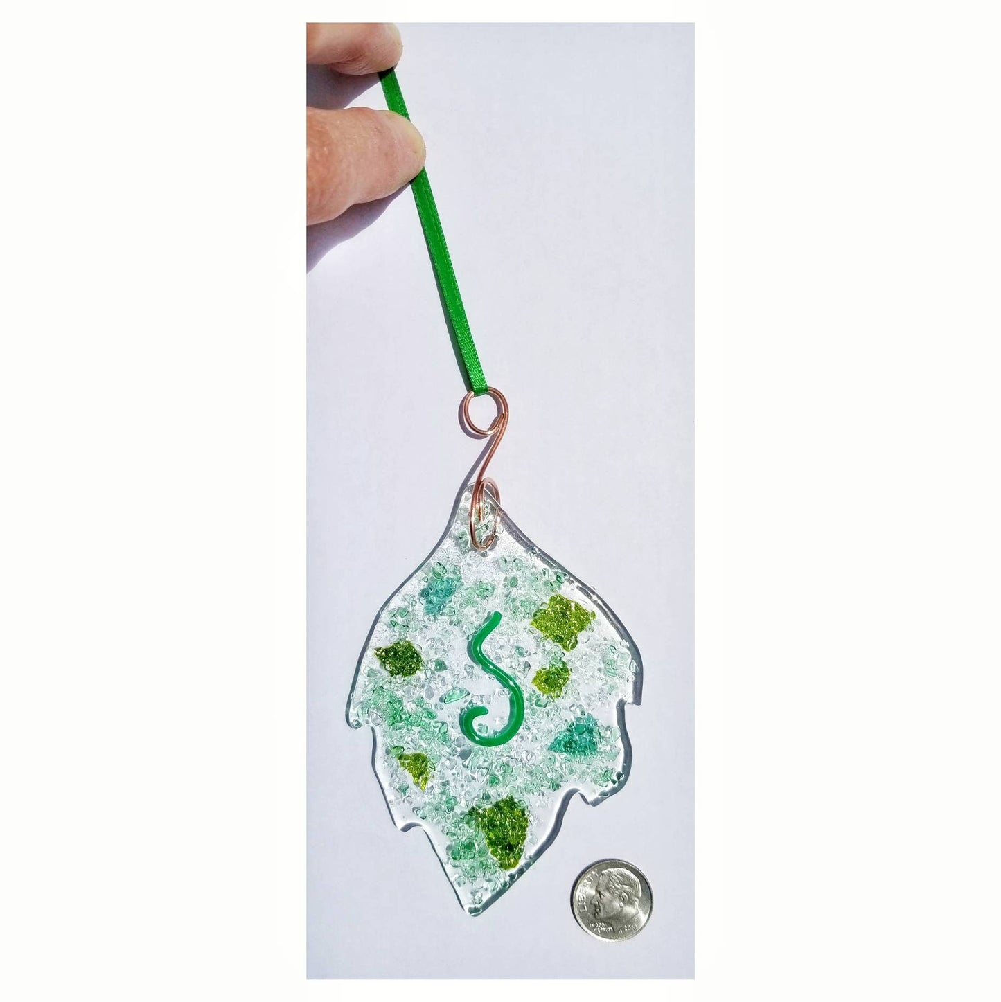Leaf Suncatchers, Set of 2. Kiln Fused Green, Clear Crushed Glass. Rounded & Slender Leaves. Handmade Glass Art, Nature Inspired Home Decor.