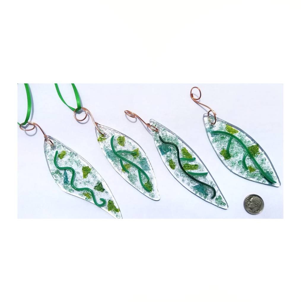 Leaf Suncatchers, Set of 2. Kiln Fused Green, Clear Crushed Glass. Rounded & Slender Leaves. Handmade Glass Art, Nature Inspired Home Decor.