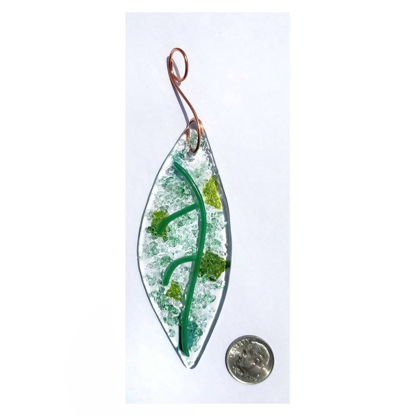Leaf Suncatchers, Set of 2. Kiln Fused Green, Clear Crushed Glass. Rounded & Slender Leaves. Handmade Glass Art, Nature Inspired Home Decor.
