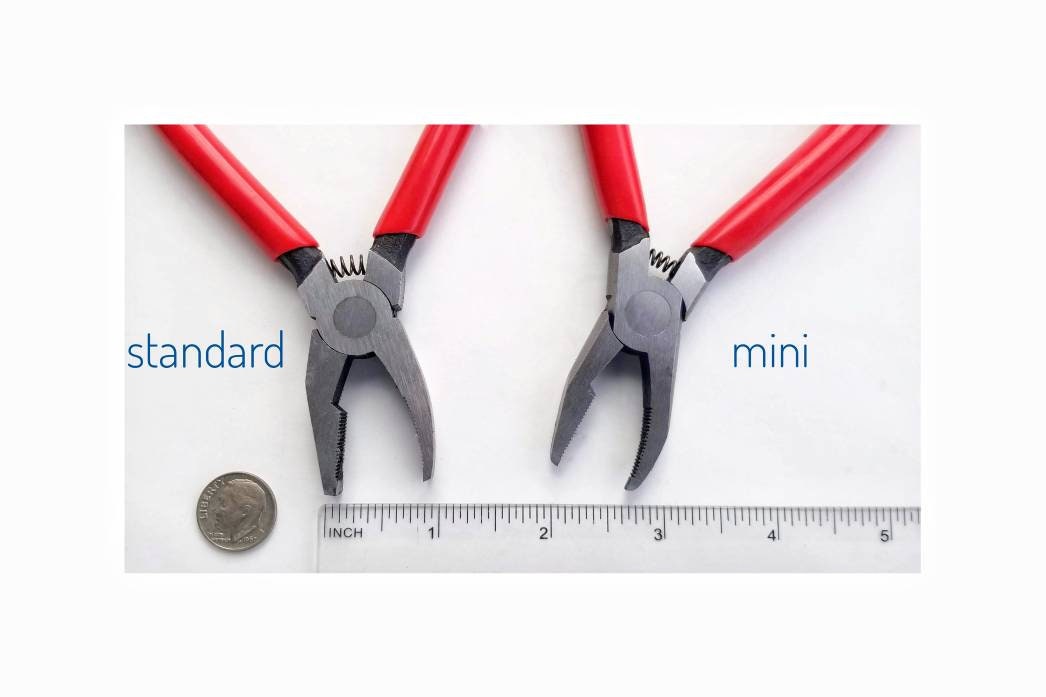 Stained Glass Pliers, Grozer for Shaping Glass Along Score. Nippers, Serrated jaw to nibble edges. Sturdy metal with red coated handles.