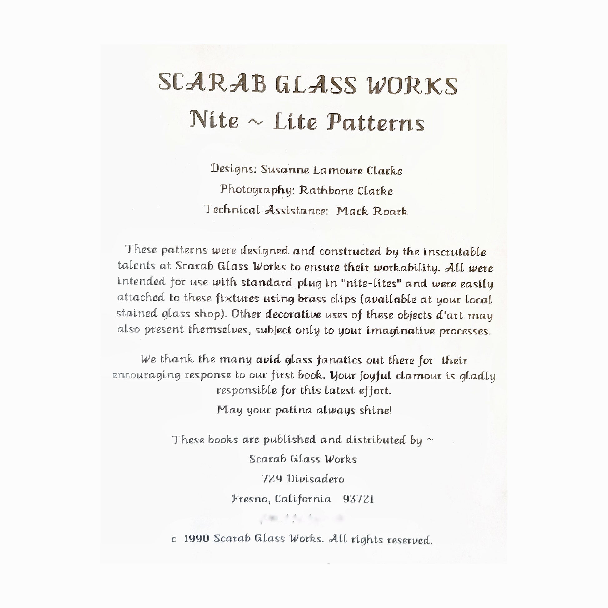 Stained Glass Books for Night Lights. Vintage in Fair condition. Small Cute Patterns for Suncatchers. Nice use of Glass Colors & Techniques.